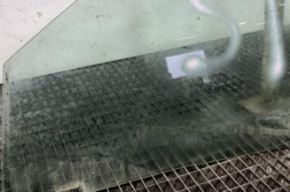 Vitre avant gauche SEAT IBIZA 3