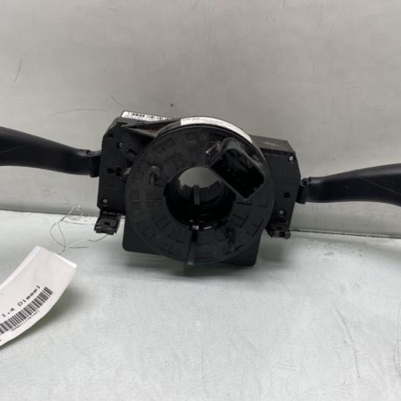 Com (Bloc Contacteur Tournant+Commodo Essuie Glace+Commodo Phare) SEAT IBIZA 3 Photo n°1