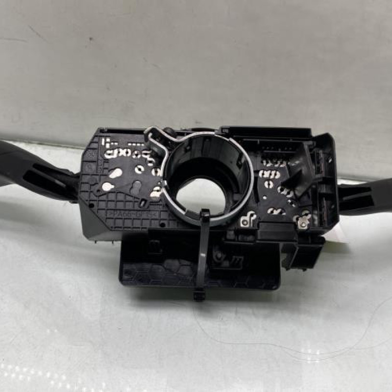 Com (Bloc Contacteur Tournant+Commodo Essuie Glace+Commodo Phare) SEAT IBIZA 3 Photo n°3