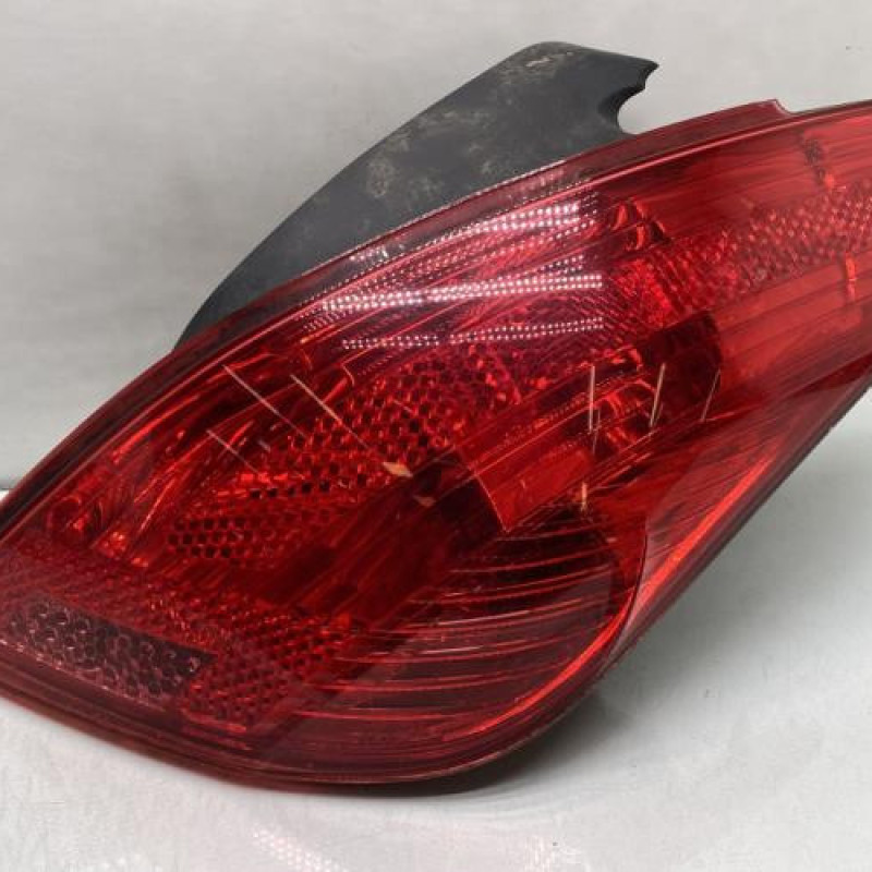 Feu arriere principal droit (feux) PEUGEOT 308 1 Photo n°1