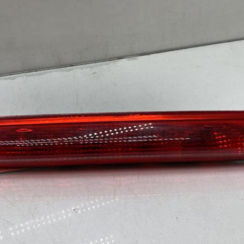 Feu arriere stop central PEUGEOT 308 1 Photo n°1