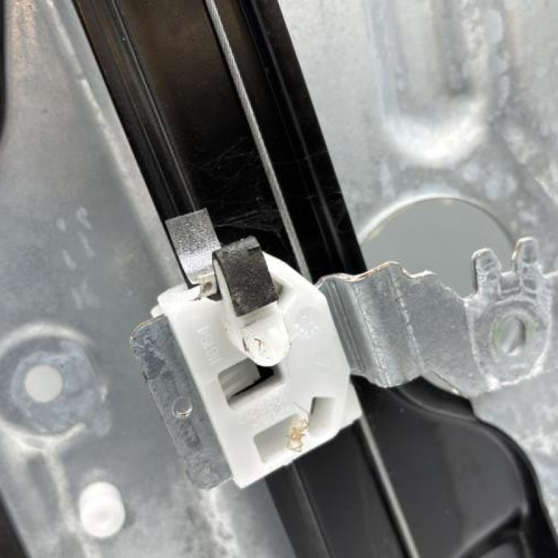 Leve vitre electrique avant droit NISSAN QASHQAI 1 Photo n°5