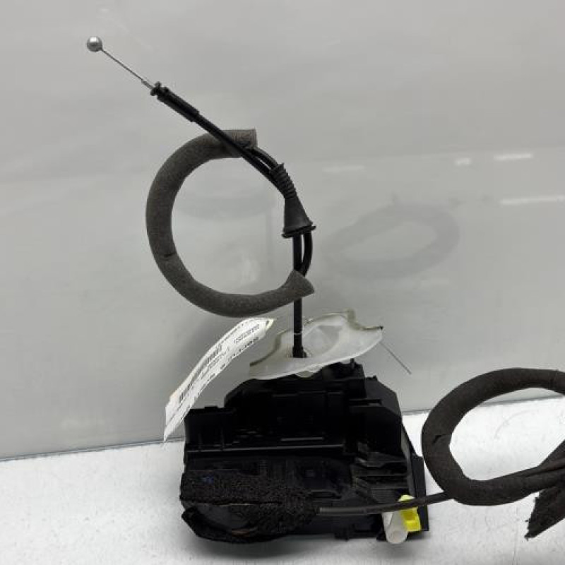 Serrure avant gauche NISSAN QASHQAI 1 Photo n°1