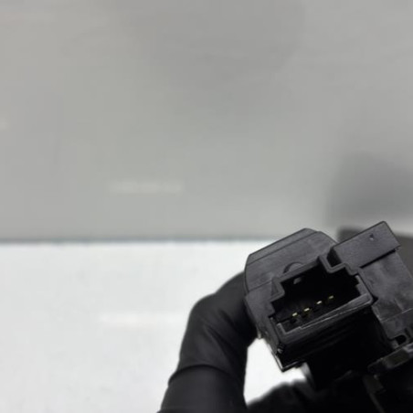 Serrure de coffre NISSAN QASHQAI 1