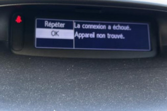 Poignee porte avant gauche RENAULT MEGANE 3