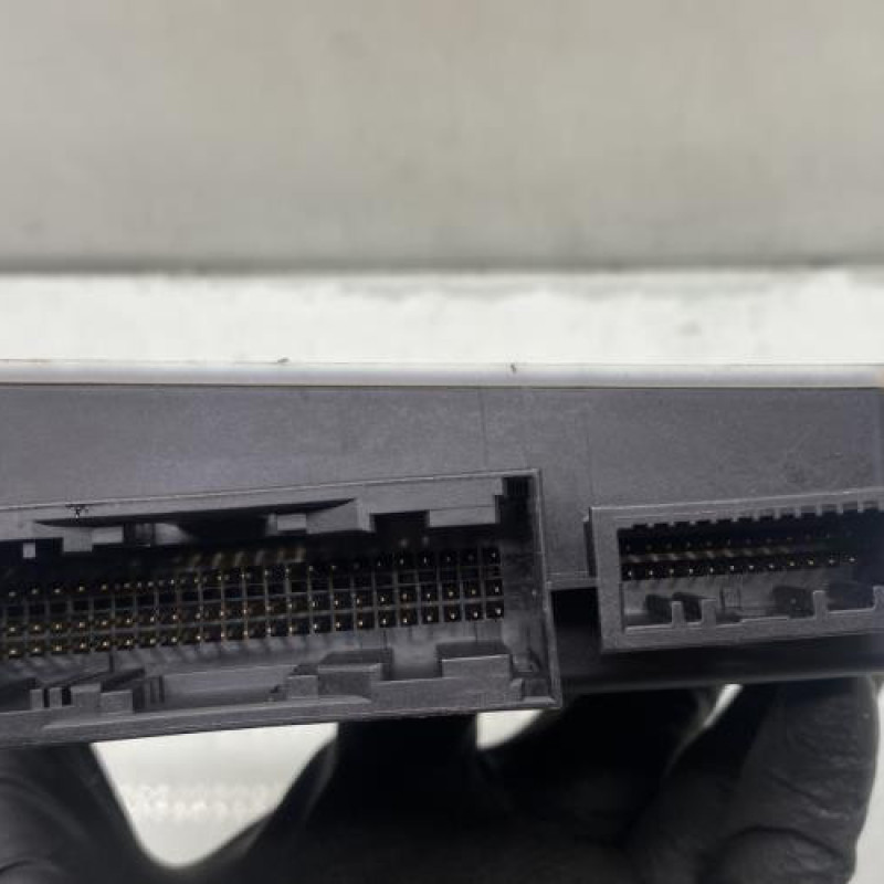 Boitier air bag RENAULT MEGANE 3 Photo n°3