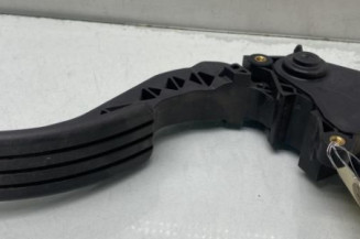 Pedale d'accelerateur RENAULT MEGANE 3 Photo n°1