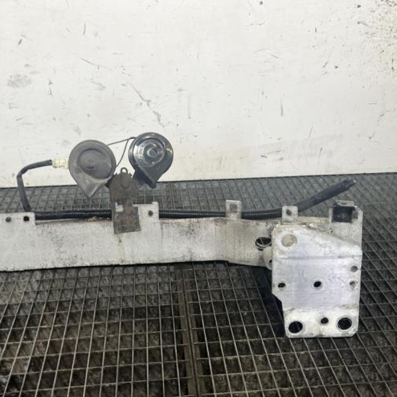 Renfort pare choc avant (traverse) RENAULT MEGANE 3 Photo n°6