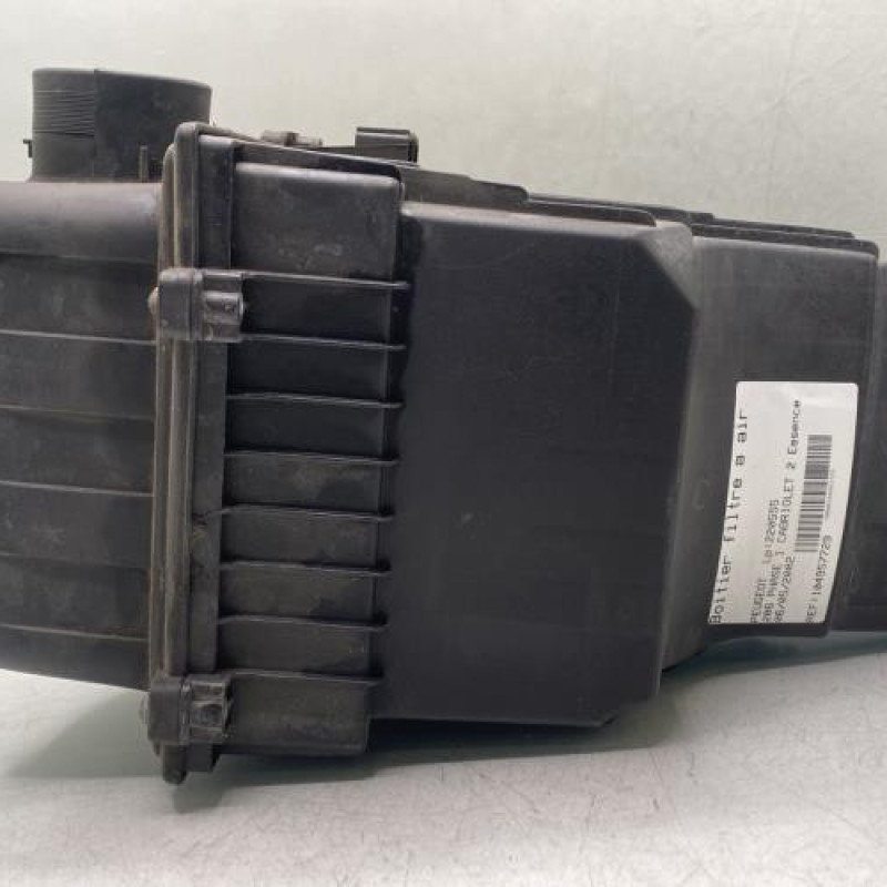 Boitier filtre a air PEUGEOT 206 Photo n°1