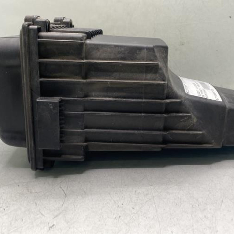 Boitier filtre a air PEUGEOT 206 Photo n°4