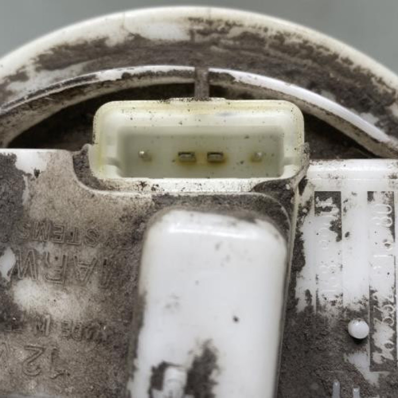 Pompe à carburant PEUGEOT 206 Photo n°4