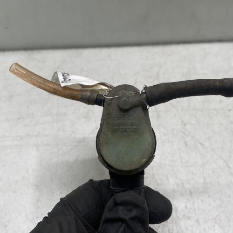 Pompe lave glace avant PEUGEOT 206 Photo n°4