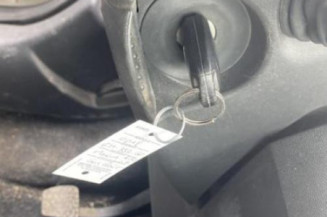 Bouton de coffre OPEL MERIVA A