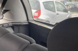 Ceinture arriere gauche OPEL MERIVA A