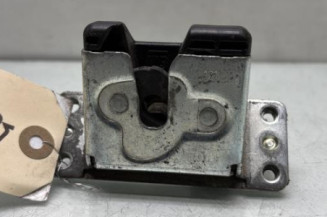 Serrure de coffre OPEL MERIVA A Photo n°1