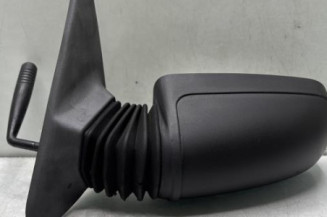 Retroviseur gauche PEUGEOT 205