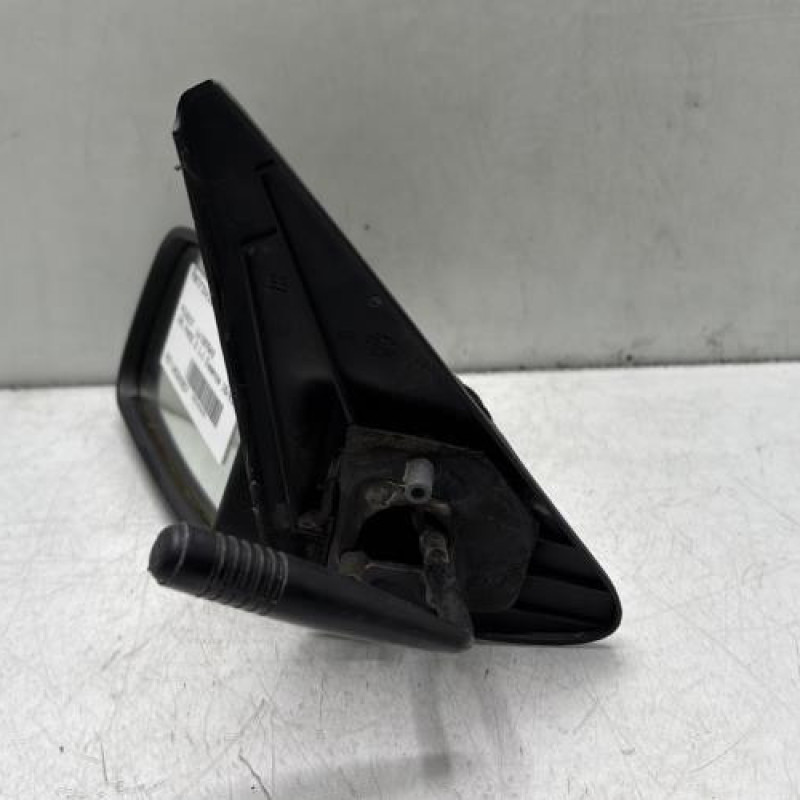 Retroviseur gauche PEUGEOT 205 Photo n°4