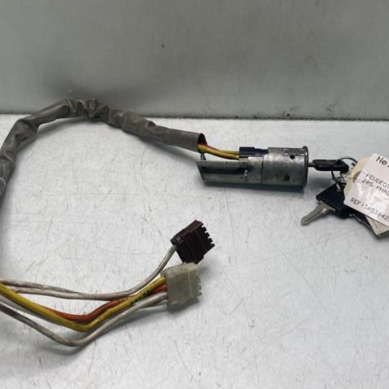 Neiman PEUGEOT 205 Photo n°1