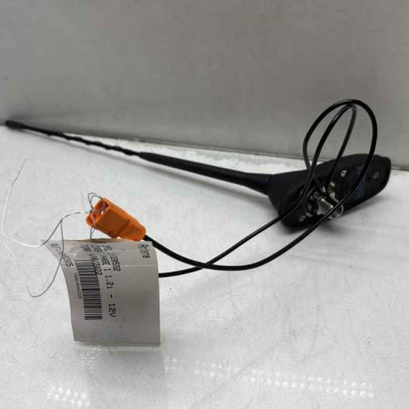 Antenne OPEL CORSA F Photo n°2