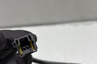 Attache ceinture avant droit OPEL CORSA F