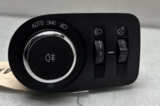 Commande de phare OPEL CORSA F Photo n°1