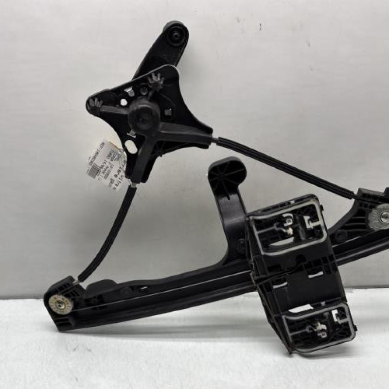 Leve vitre mecanique arriere gauche OPEL CORSA F Photo n°1