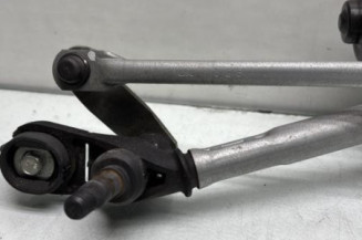 Moteur essuie glace avant OPEL CORSA F