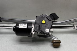 Moteur essuie glace avant OPEL CORSA F