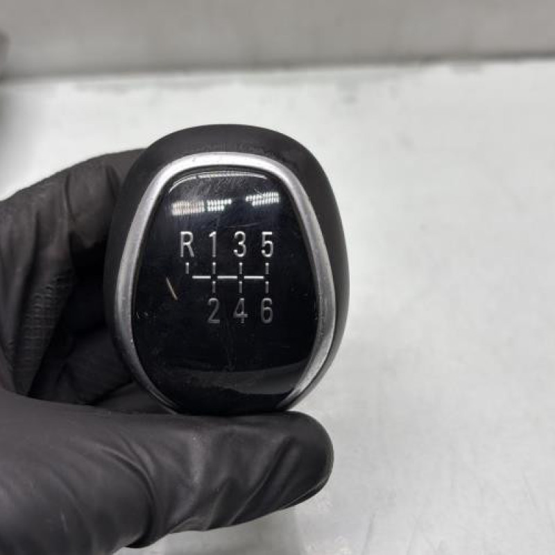 Pommeau de vitesses OPEL CORSA F Photo n°2