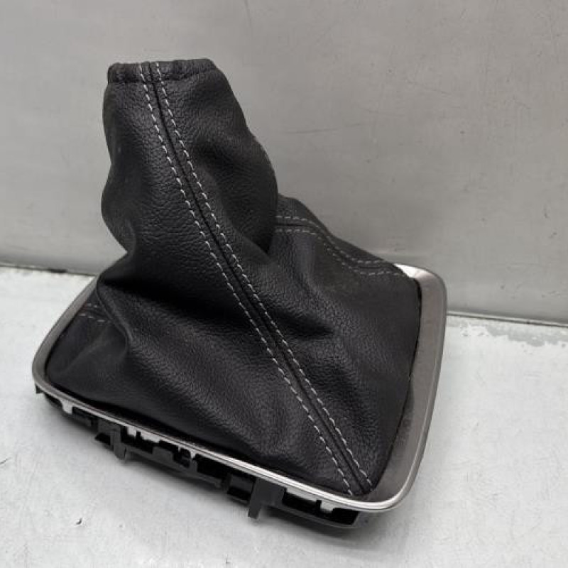 Pommeau de vitesses OPEL CORSA F Photo n°6