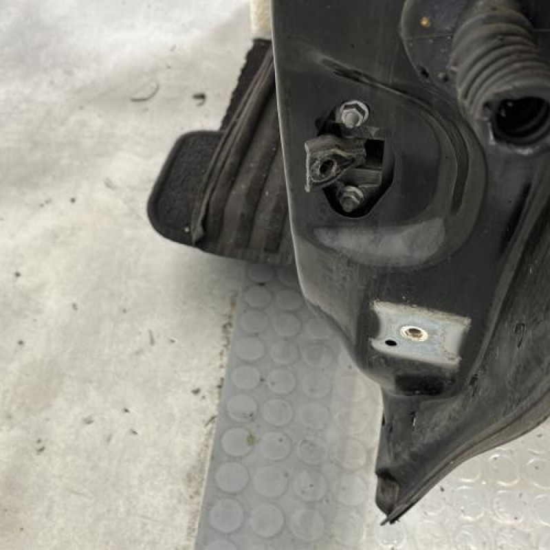 Porte avant gauche CITROEN DS3 Photo n°3