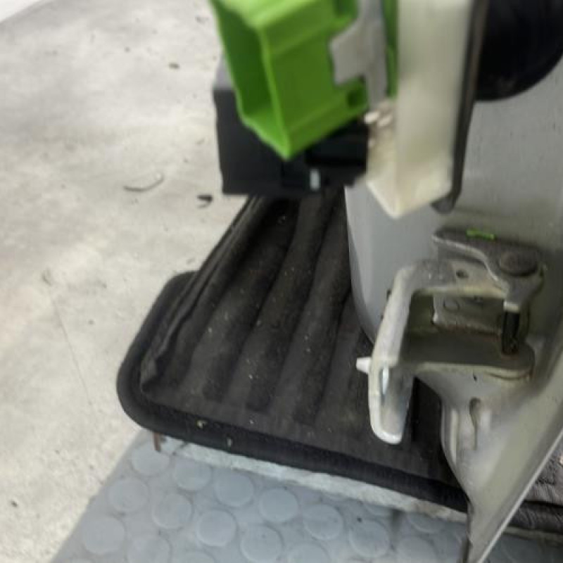 Porte avant gauche CITROEN C3 3 Photo n°3