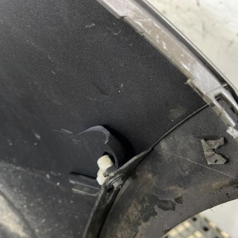 Pare choc arriere RENAULT SCENIC 3 Photo n°5