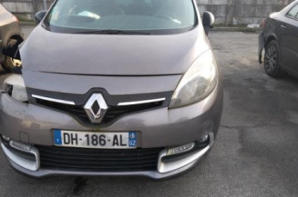 Pare choc arriere RENAULT SCENIC 3