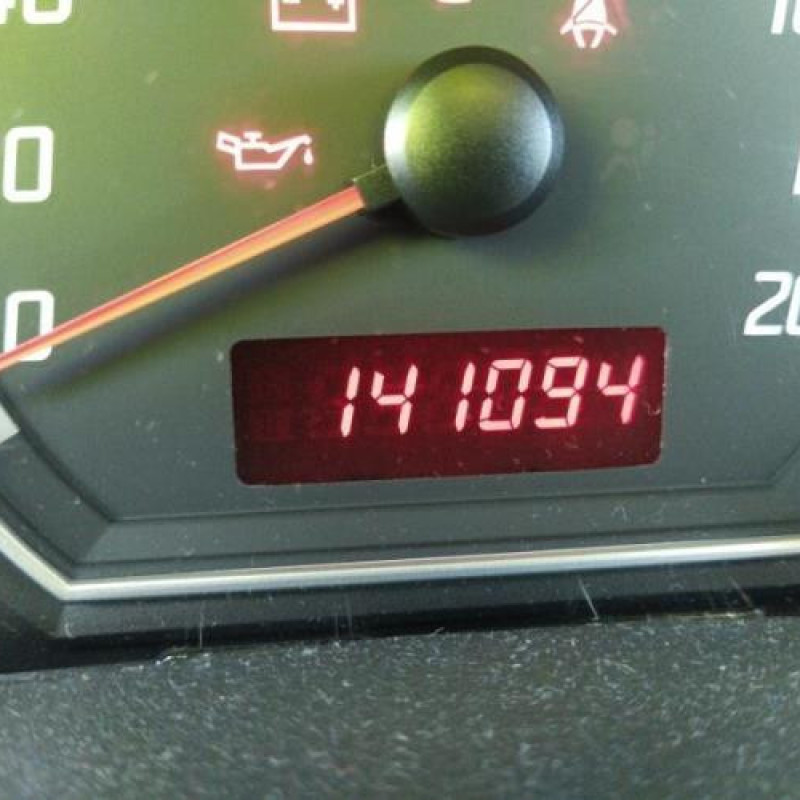 Porte avant droit SUZUKI SWIFT 3 Photo n°17