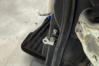 Porte avant gauche SUZUKI SWIFT 3