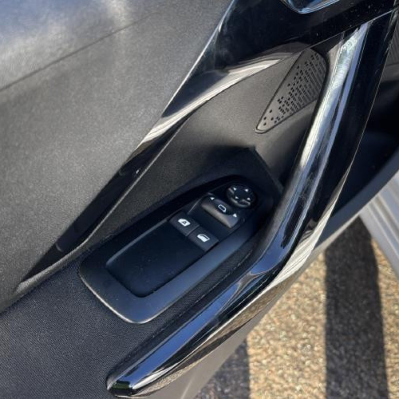 Porte arriere gauche PEUGEOT 208 1 Photo n°17