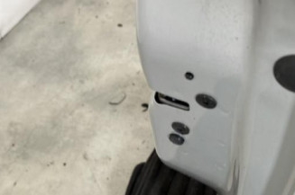 Porte avant droit PEUGEOT 208 1