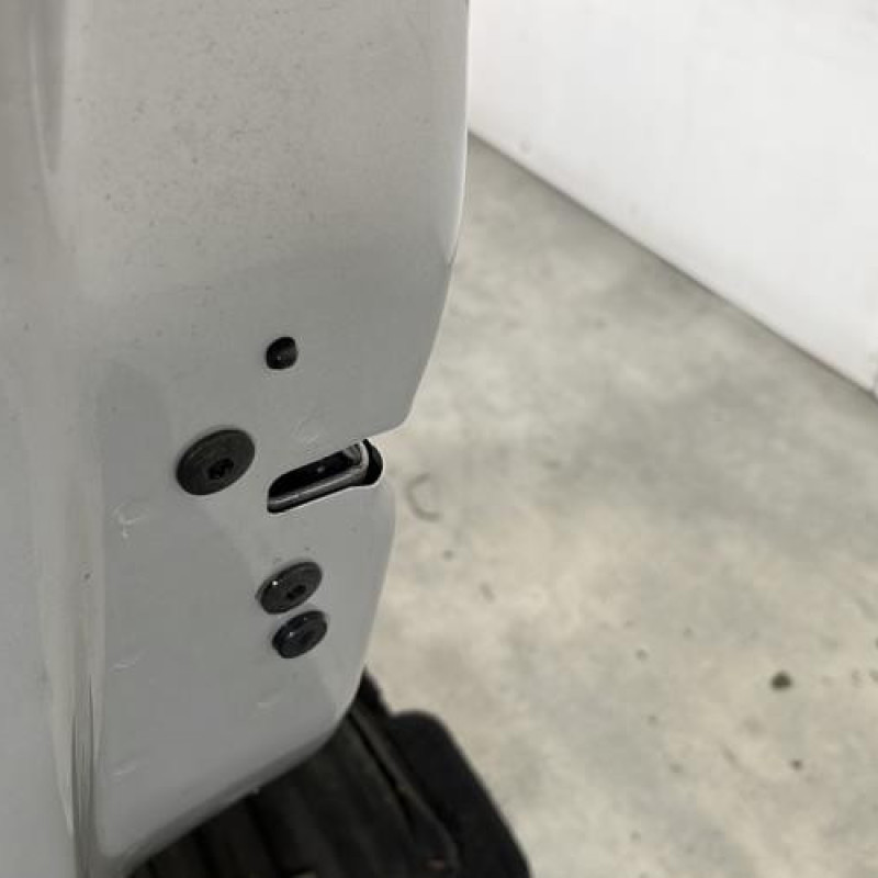 Porte avant gauche PEUGEOT 208 1 Photo n°4