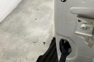 Porte avant gauche PEUGEOT 208 1