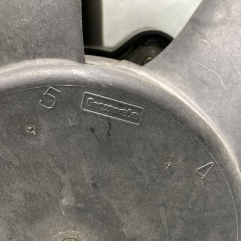 Moto ventilateur radiateur CITROEN C3 1 Photo n°2