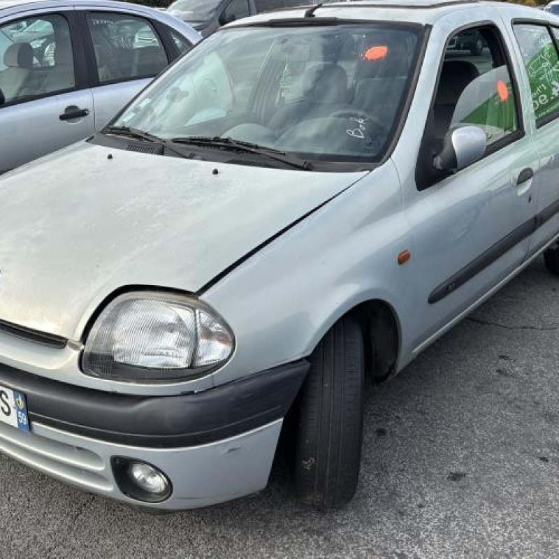 Retroviseur droit RENAULT CLIO 2 Photo n°6
