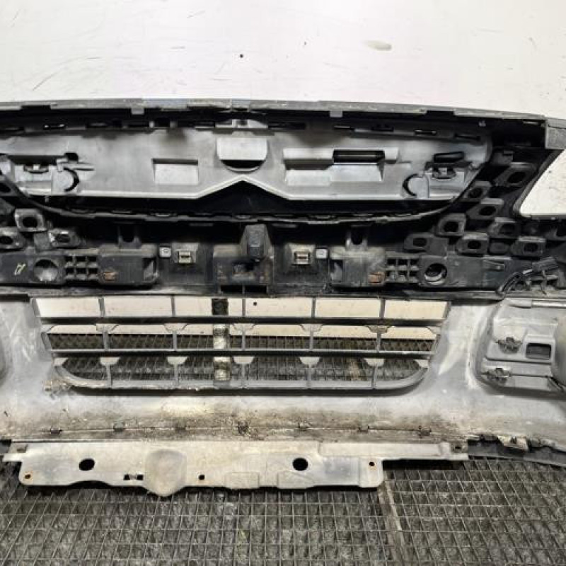 Pare choc avant CITROEN C2 Photo n°5