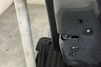 Porte arriere droit PEUGEOT 208 1