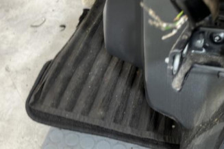 Porte arriere gauche PEUGEOT 208 1