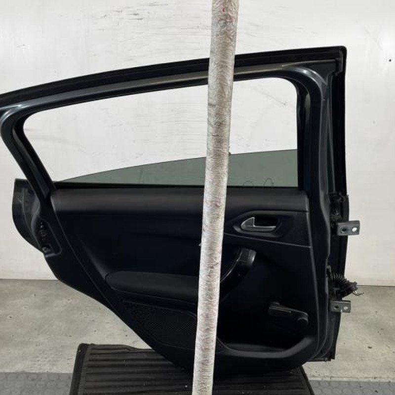 Porte arriere gauche PEUGEOT 208 1 Photo n°6