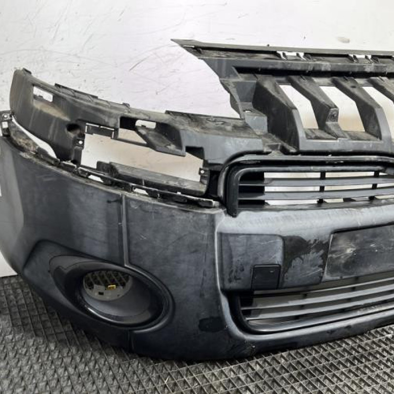 Pare choc avant PEUGEOT PARTNER 2 Photo n°2