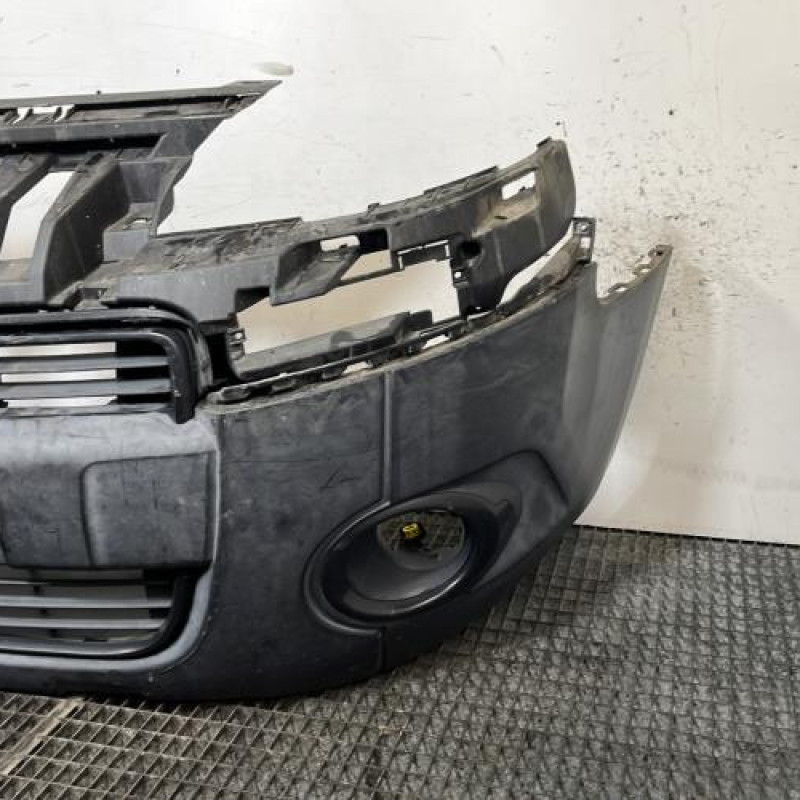 Pare choc avant PEUGEOT PARTNER 2 Photo n°3