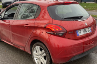 PEUGEOT 208 1 PHASE 2 1.2 VTI - 12V