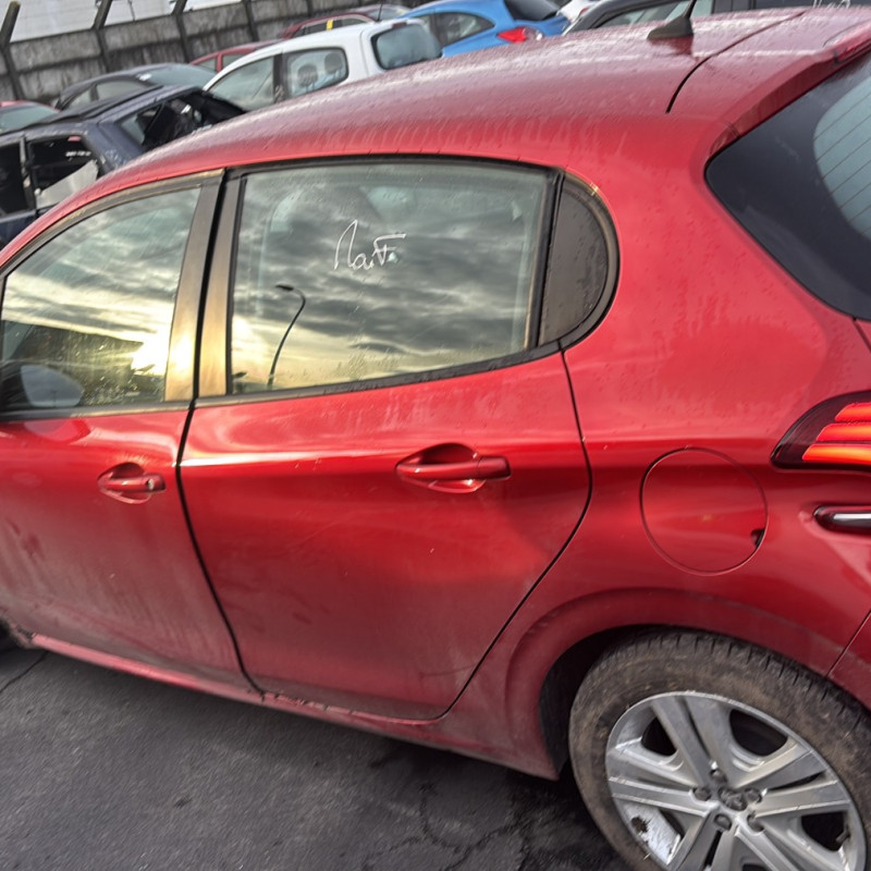 PEUGEOT 208 1 PHASE 2 1.2 VTI - 12V Photo n°12